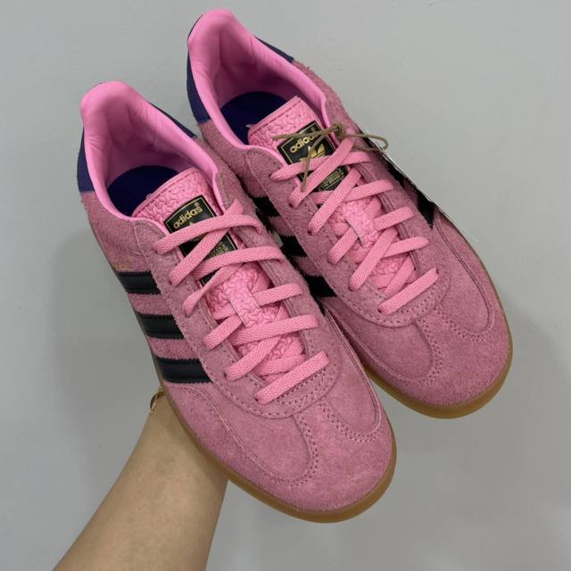 出厂 纯原 现货 专柜版 阿迪 阿迪达斯adidas Gazelle Indoor Trainers 羚羊内训系列低帮复古百搭休闲运动德训风板鞋 尺码：35.5