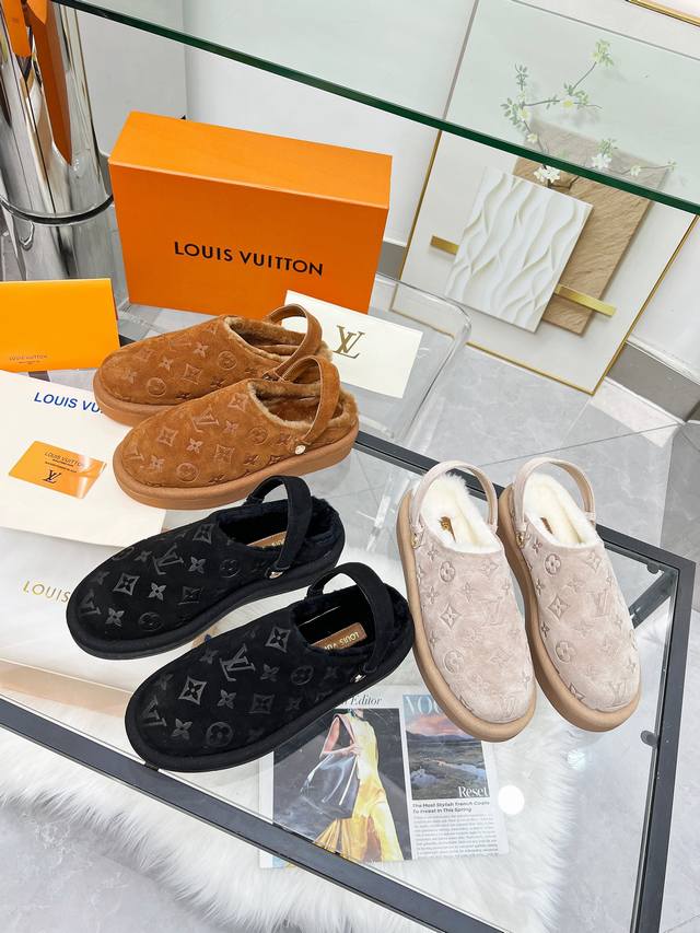 工厂价 Louis Vuitton 路易威登 Lv 新款专柜同步毛毛拖爆发售，鞋面意大利进口绒面牛皮，全羊皮毛一体内里，完全1比1复刻，鞋底：特供原版底，原厂跟