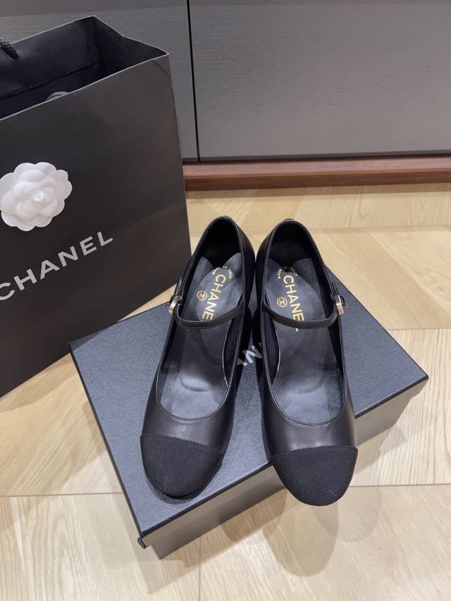 顶级版本 Chanel**24K小香新款玛丽珍 全羊皮真皮底size35 36 37 38 39 订40.41.不退换