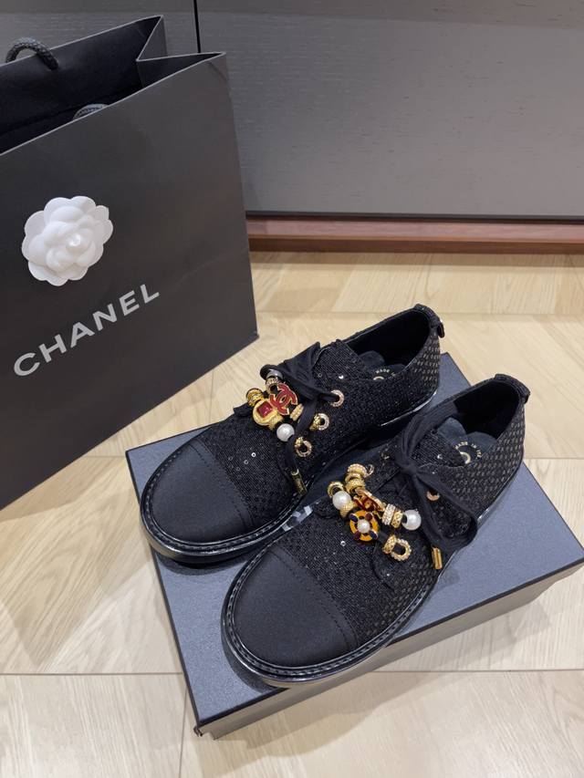 顶级版本 Chanel**24B新款乐福鞋 牛油皮面羊里 双层皮底注塑 Size35 36 37 38 39 定40.41.不退换