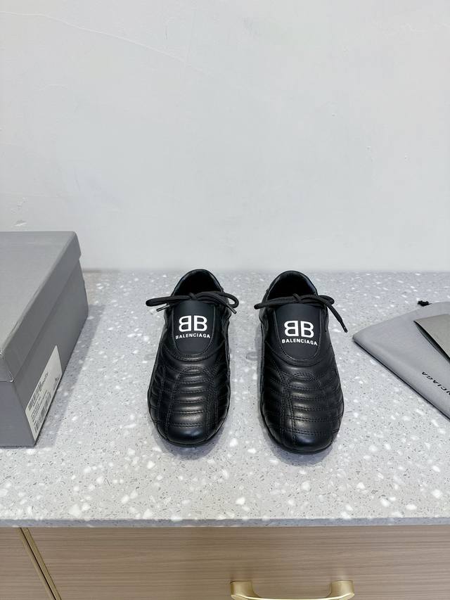 男码+20 Balenciaga 巴黎世家 情侣款 新款格纹棒球鞋休闲鞋 原版购入开发 做货 巴黎家最新隐藏款网球鞋软菱格纹 柔软小牛皮配搭和经典双logo满满