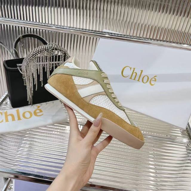 chloe 克洛伊升级版休闲鞋，独家首发！ 工厂价超划算，低帮网批 ，低帮皮面 原版私模鞋底，位置完美，工艺材质与原版一致。 耐穿又耐看，绝对是行走江湖必备利器