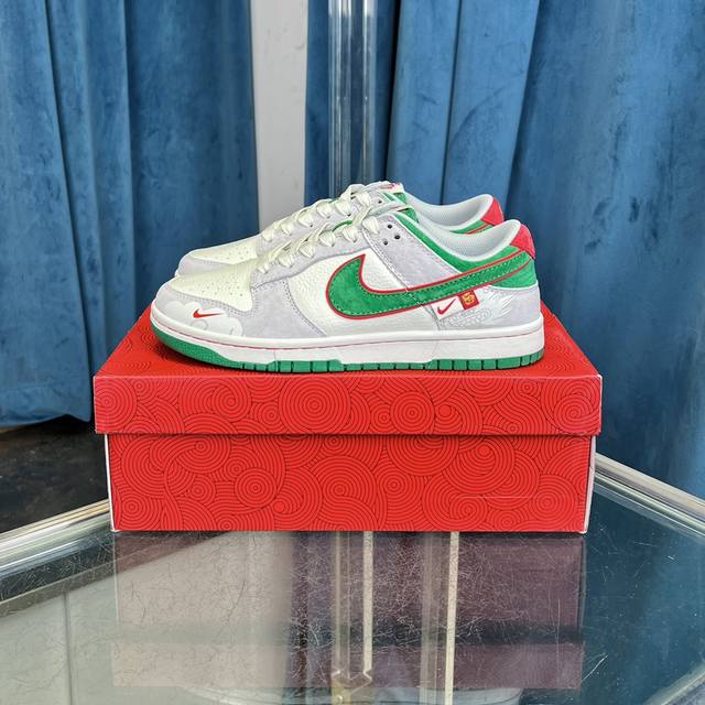 新配色 高端顶级优势货源 Nike Sb Dunk Low复古休闲板鞋 Size: 36-46 带半码