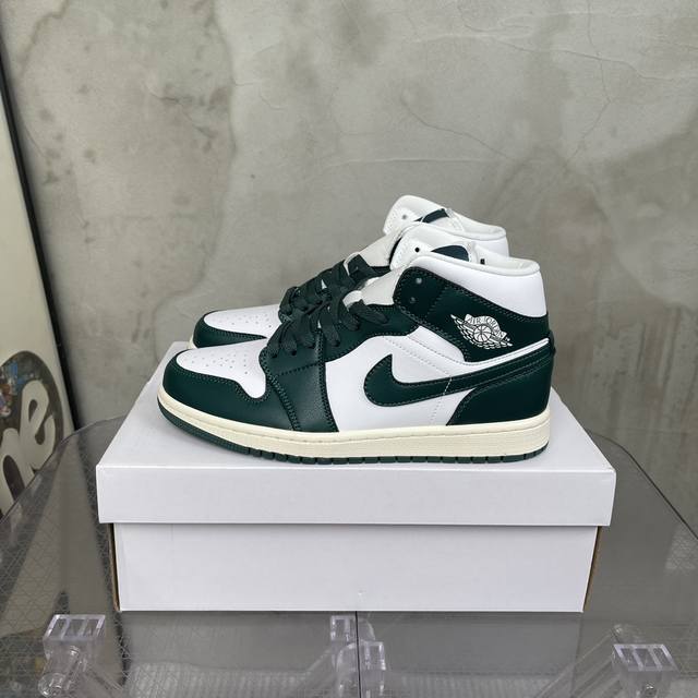 aj1中帮 纯原版本 36-46码