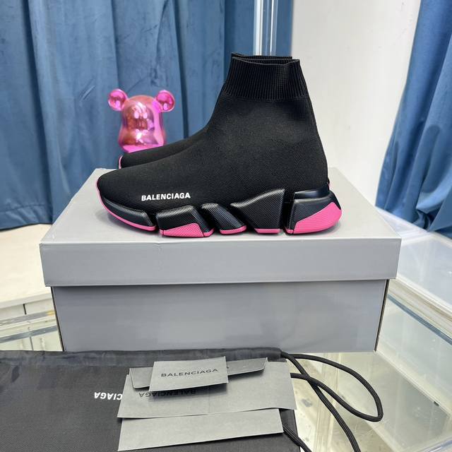 高版本 Balenciaga巴黎世家经典锯齿底袜子鞋 复古休闲运动鞋 原版一比一做法、鞋面高密度飞织 独家组合大底、正品全套包装、码数：35-45