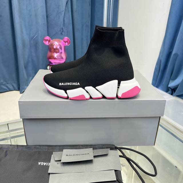 高版本 Balenciaga巴黎世家经典锯齿底袜子鞋 复古休闲运动鞋 原版一比一做法、鞋面高密度飞织 独家组合大底、正品全套包装、码数：35-45