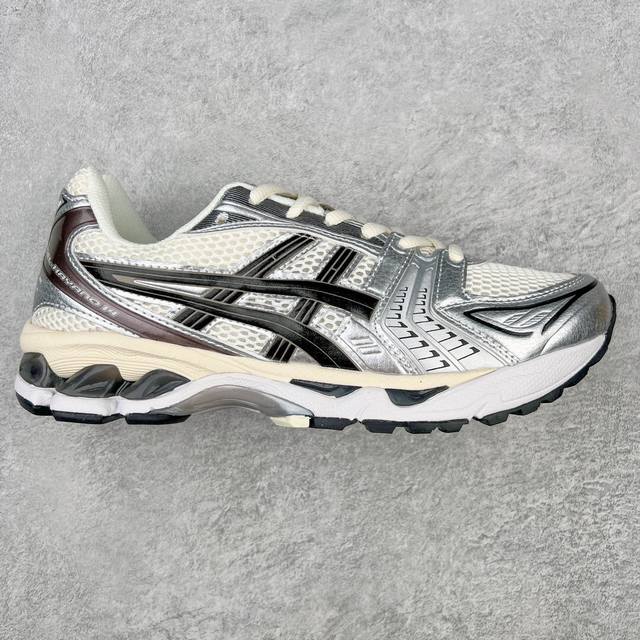 asics Gel-Kayano 14 亚瑟士系列轻量缓震休闲运动跑步鞋 设计师 Hidenori Yamashita 以 Flash 一词为灵感，创造出未来感