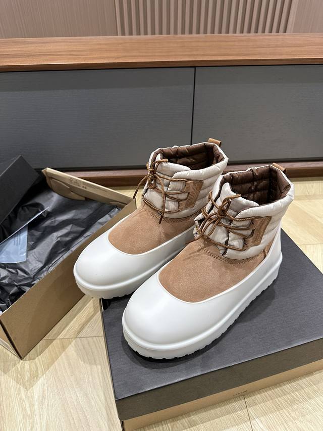 ugg P: 情侣款，Size：35-44. Ugg2024秋季新款两穿胶套雪地靴 麂皮拼羽绒内羊毛 Eva底加胶套防污防水.