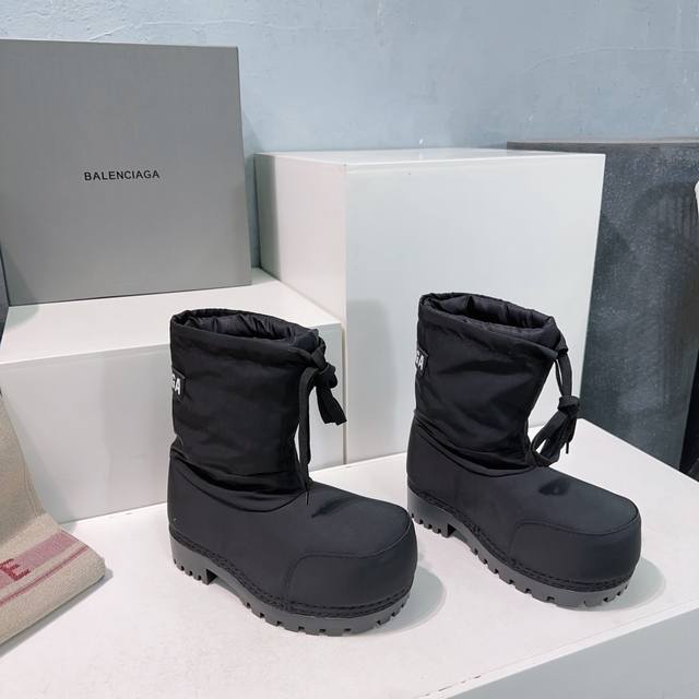 高品质出厂女 ！男390！顶级品质情侣款！Balenciaga巴黎世家24Ss秋冬新款雪地靴滑雪系列厚底大头防水羽绒靴！ Skiwear最新款阿拉斯加雪地靴 原