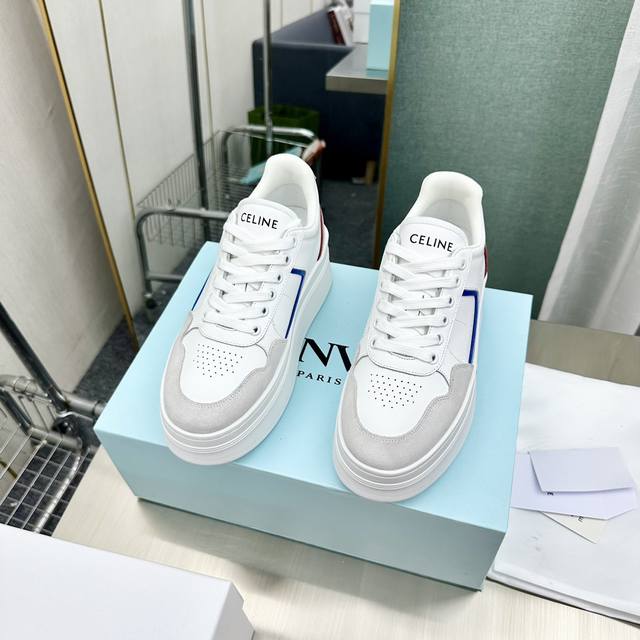 出厂价 Celine 24早春赛琳trainer！ Ct-10升级版低邦牛皮革系带运动鞋；时尚轻松又高级，无论是通勤还是出游统统都hold住！明星同款 时尚百搭