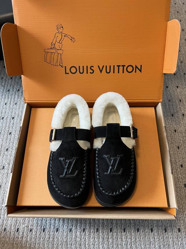 顶级版本 Louis Vuitto* 24Ss博肯毛毛鞋 Lv. 24秋冬可爱毛毛鞋，勃肯鞋型体，玛丽珍t待设计；把时髦想要的元素融为一体！ 鞋面用皮条纯手工缝