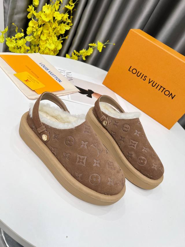 louis Vuitton 路易威登 Lv 新款专柜同步毛毛拖爆发售，鞋面意大利进口绒面牛皮，全羊皮毛一体内里，完全1比1复刻，鞋底：特供原版底，原厂跟单货，高