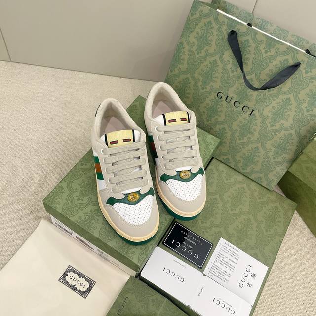 橙子出厂价Gucci 古驰经典款小脏鞋 百搭做旧脏脏鞋 休闲鞋板鞋 情侣款原版开发代购级别版本，金属双g水晶圆柱形标，Gucci原版纹织带 专属擦色牛皮面料，原