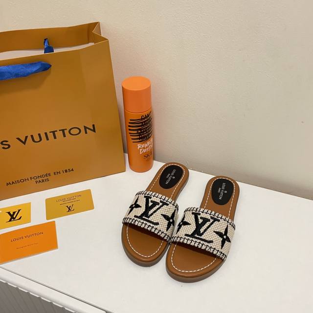 橙子出厂价Louis Vuitton 路易威登 Lv夏季新款刺绣平底拖鞋码数：35-41