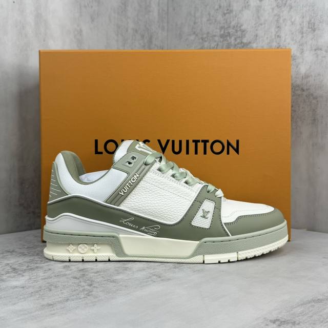 新款上架 2024 Louis*Vuitto* Lv Trainer 最新款 大底和面料私模 绝对下血本费心思的一款鞋子 自vifgil到来之后而设计的这一系列