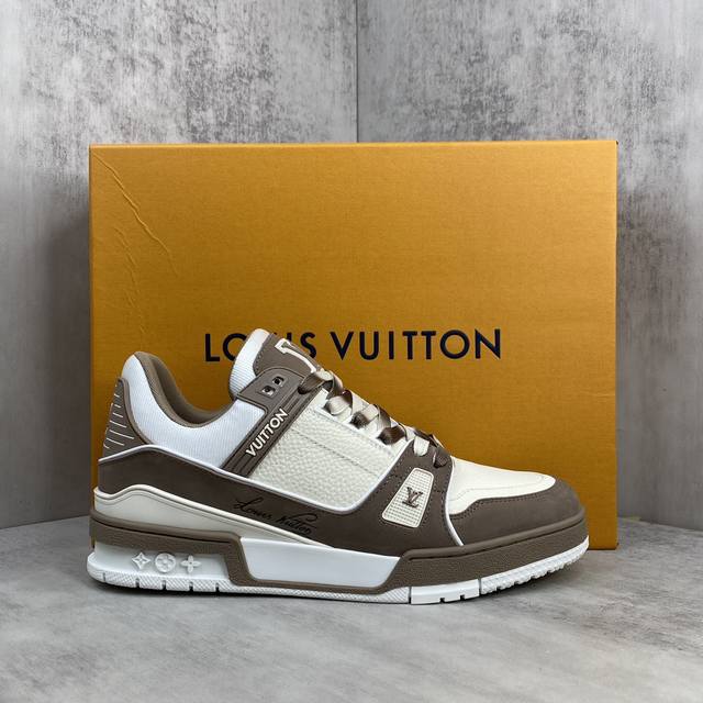 新款上架 2024 Louis*Vuitto* Lv Trainer 最新款 大底和面料私模 绝对下血本费心思的一款鞋子 自vifgil到来之后而设计的这一系列