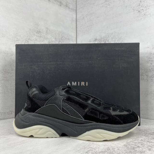 新款上架 莞产顶级 Amiri 22 Ss 最新骨头运动鞋 原版开发，采用麂皮以及牛皮加上高密度网布，原tpu鞋底开模，鞋面上的骨骼麂皮切割超级废手工，超级难做