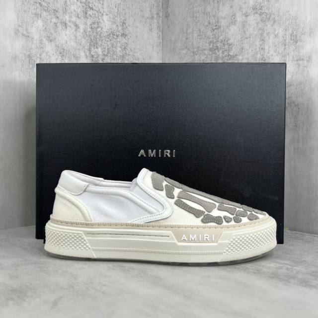 新款上架 Amiri 23Ss 夏季新款骨头休闲鞋 美国小众奢侈品牌，非常潮流的独特感，感受街头文化，玩转街头潮流 精致的做工，众多明星追捧！ 进口牛皮+透气网