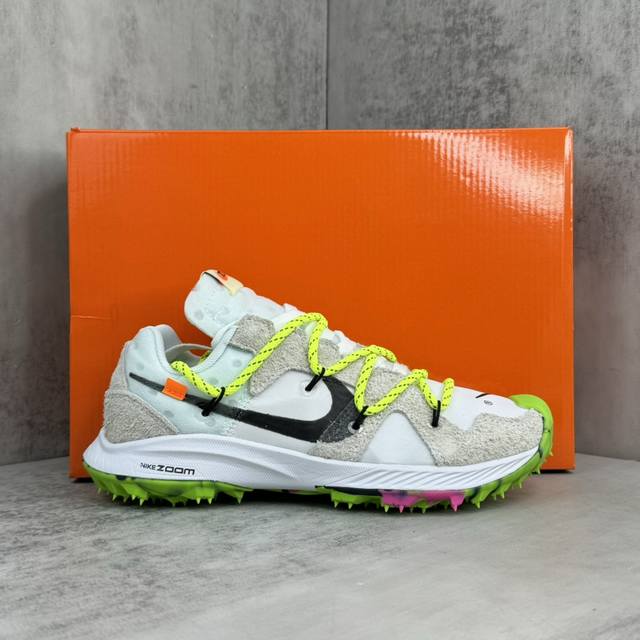 新款上架Off-White X Nike Zoom Terra Kiger 5 重磅联名#标志性的swooshlogo与“Ofwhitetmfornike”字样