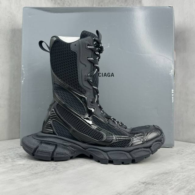 新款上架 Balenciaga全新球鞋balenciaga 5Xl Sneakers 高帮靴 这也是不少朋友们在这季最想入手的单品和球鞋 作为品牌在 24Ss