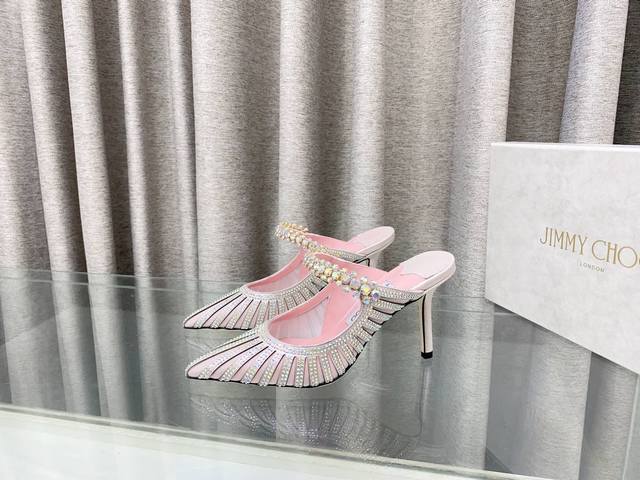 Jimmy Choo 2025爆款， 尖头水钻高跟鞋 凉鞋王一博的家人来摩托姐姐们，Jimmychoo全球品牌代言人澳大利亚尖头镶钻系列、简直是美上天了，爱上优