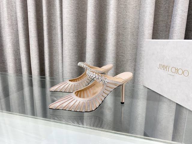 Jimmy Choo 2025爆款， 尖头水钻高跟鞋 凉鞋王一博的家人来摩托姐姐们，Jimmychoo全球品牌代言人澳大利亚尖头镶钻系列、简直是美上天了，爱上优