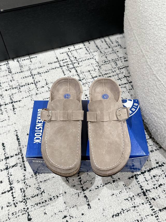 情侣款 顶级版本Birkenstock 勃肯 25 最新 Reykjavik 拖鞋日本也发售了，经典麂皮鞋面被橡胶包围，有种似曾相识的感觉但是又比传统半包更有视