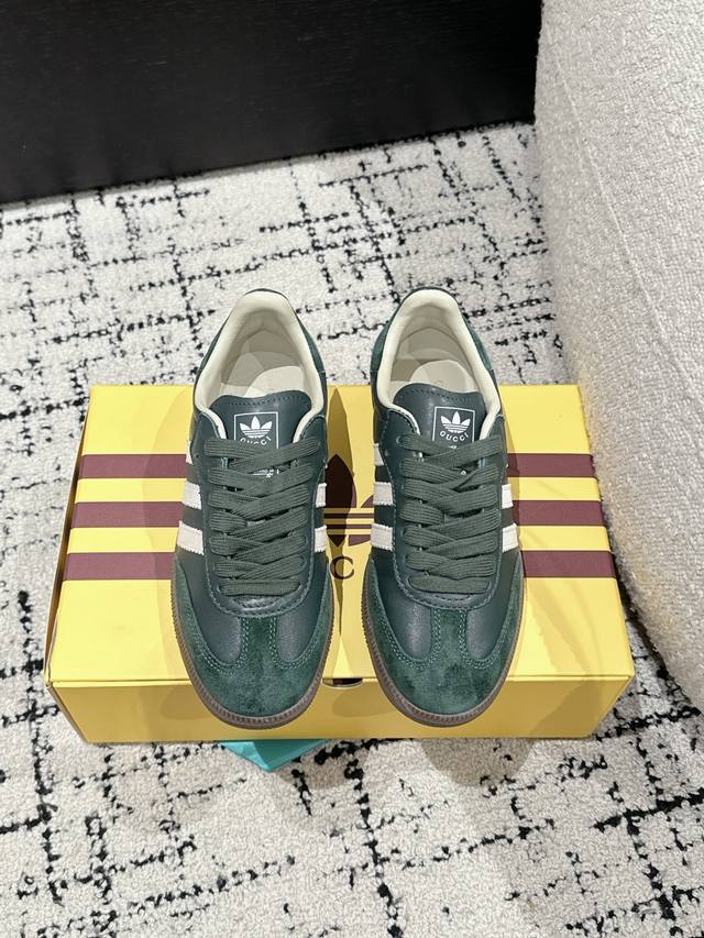 顶级版本 代购级Adidas X Gucci 25 最新 联名 Gazelle运动鞋 情侣 休闲板鞋 新色来袭原版购入开发 做货 阿迪达斯x古驰世纪联名爆款 融