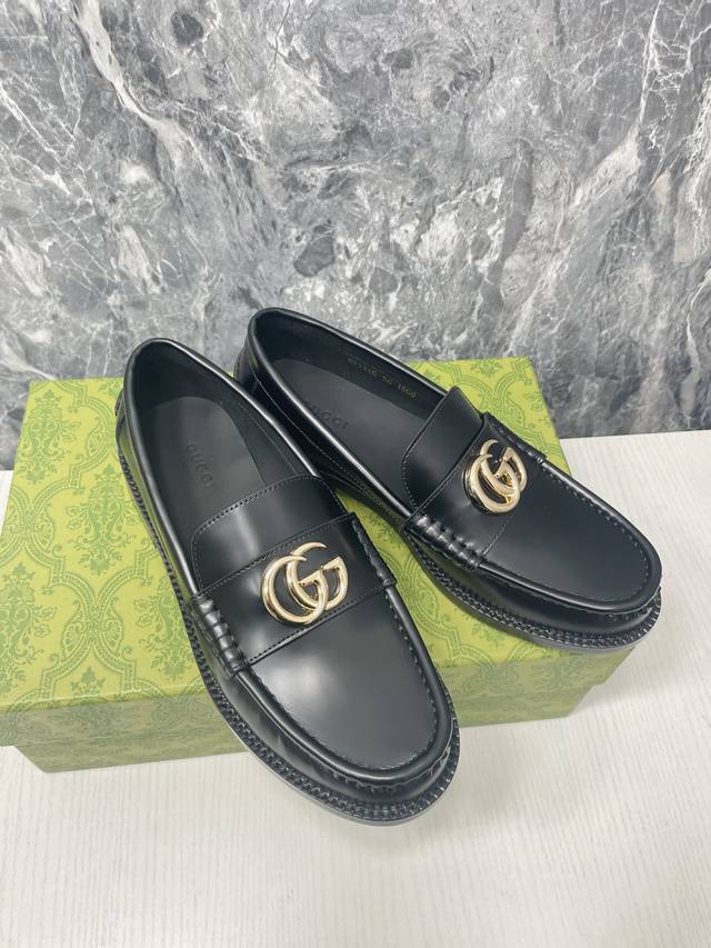 2024 Gucci 最新最火爆的铜扣英伦学院风乐福鞋鞋底:原版真皮大底码数:35-40标准码 跟高1.5Cm