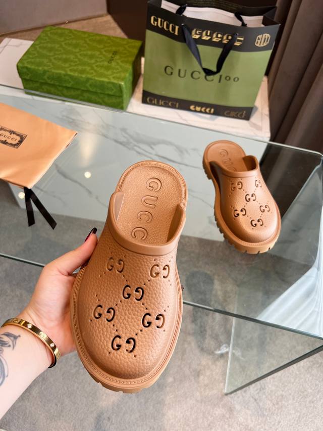 Gucci 古驰专柜 早春专柜 最高限定专柜上新 古驰冲孔雕花洞洞鞋明星博主穿搭 小红书推荐 原版开模 代购版本原版冲孔雕花水台：2.5Cm 5.0Cm码数：3