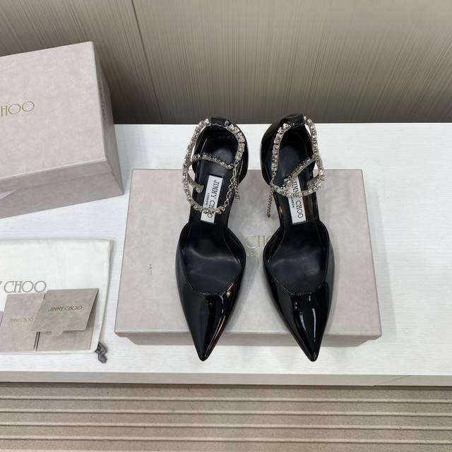 出厂价New . Sy Best For You_______________________________Jimmy Choo 尖头水钻高跟鞋一双适合任何场