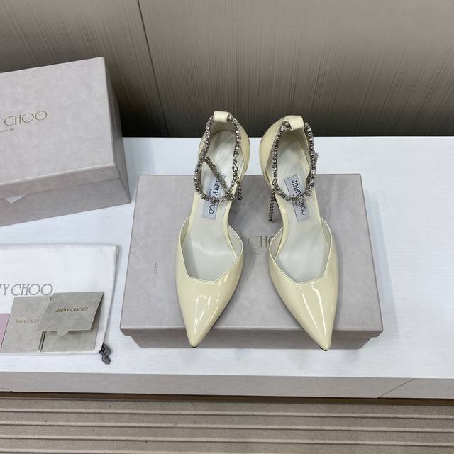 出厂价New . Sy Best For You_______________________________Jimmy Choo 尖头水钻高跟鞋一双适合任何场