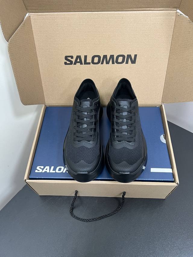 Salomon萨洛蒙 X Cdg联名款增高鞋居然超级超级轻看上去好像很重实际上脚特别的轻走路也不打脚瞬间增高7Cm哈哈值得推荐一个大大的赞Size 34-40