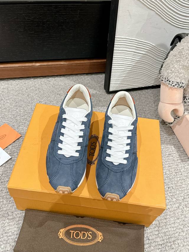 顶级品质Tods Ss25 New Arrival～Tods 2025春夏运动鞋新品不同颜色和材质拼接，增加了细节感～丰富了视觉效果！增高效果也不错，脚感满分S